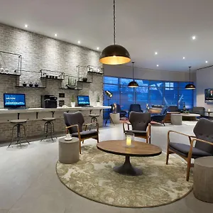 3* Hotel Hilton Garden Toronto Airport