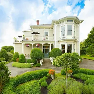 Fairholme Manor 5* Victoria